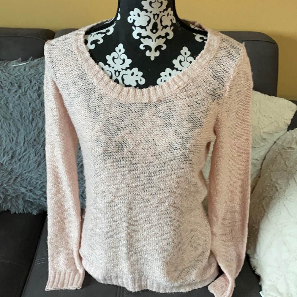 CHARLOTTE RUSSE Light Pink Sweater Size Small